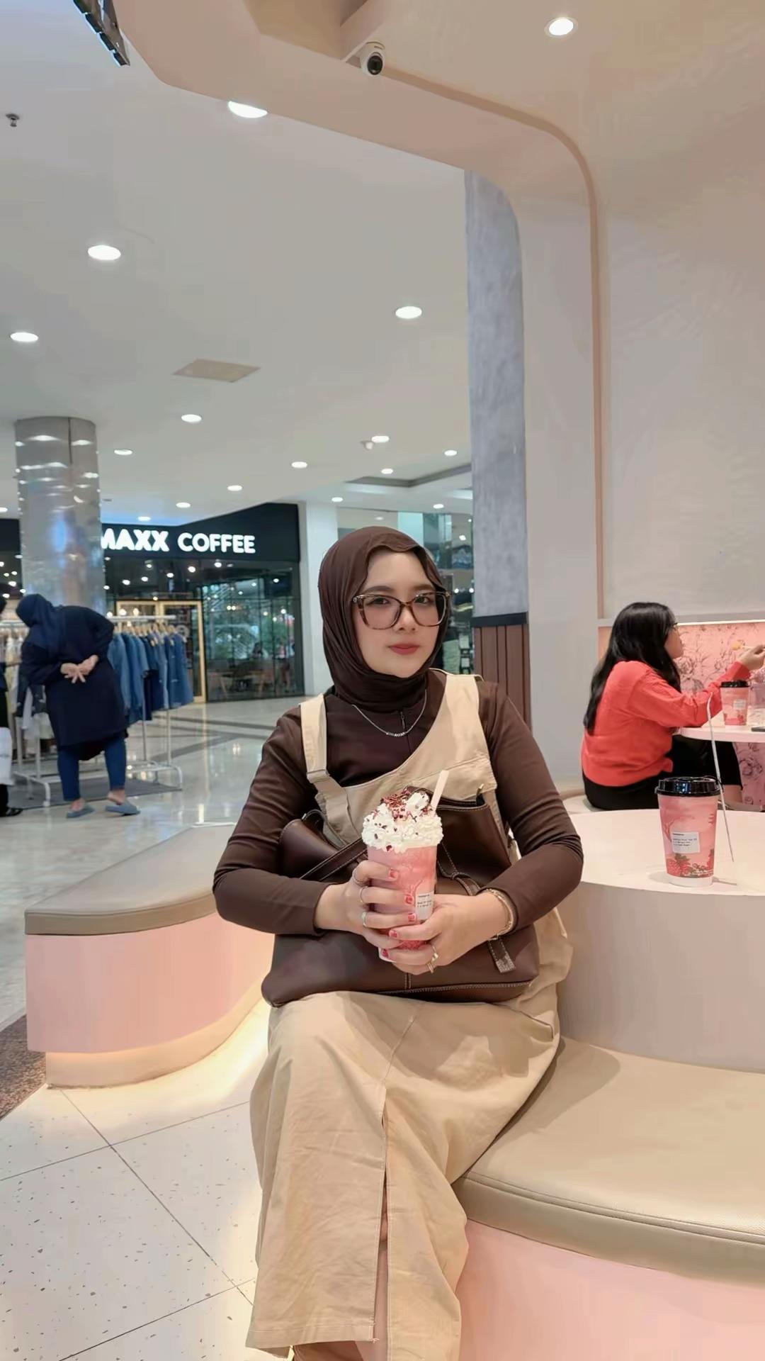 @Eka Siti Hasanah