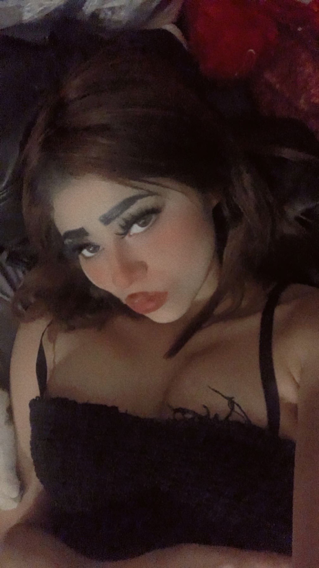 @Ladyrose11200