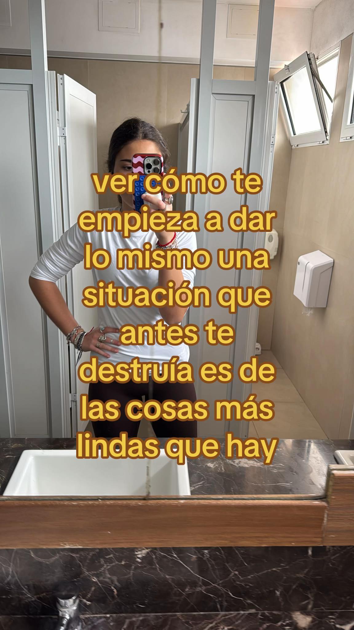 @juli peyyrous