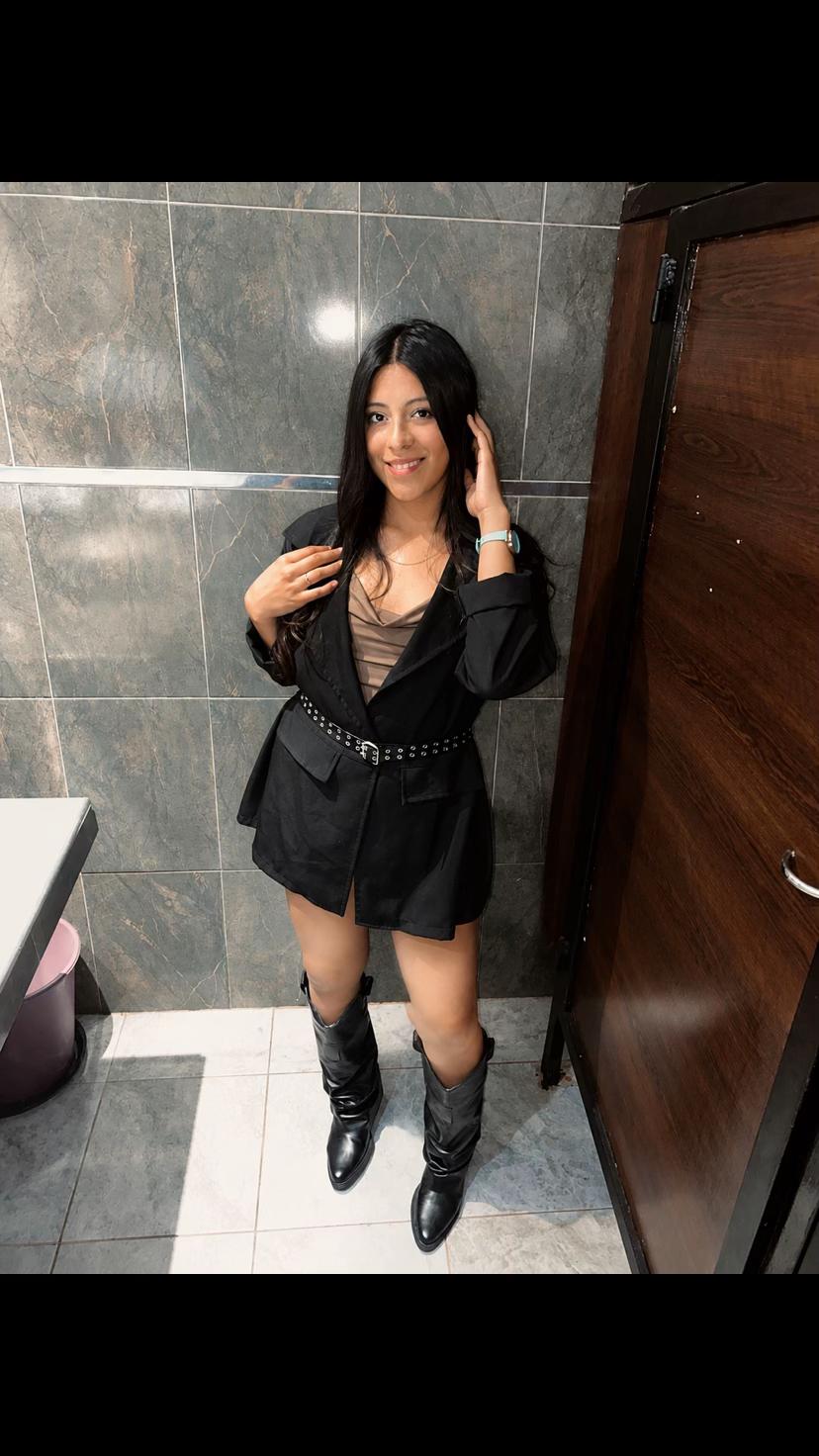 @𝒱𝒶𝓁𝑒𝑒𝑒✨