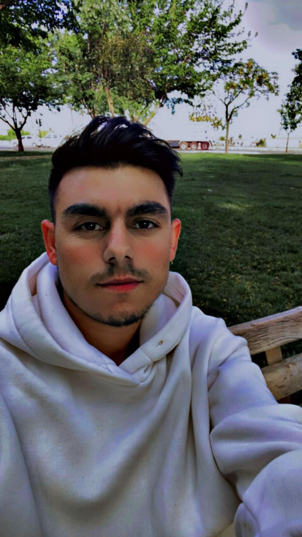 @Mustafa 🫶