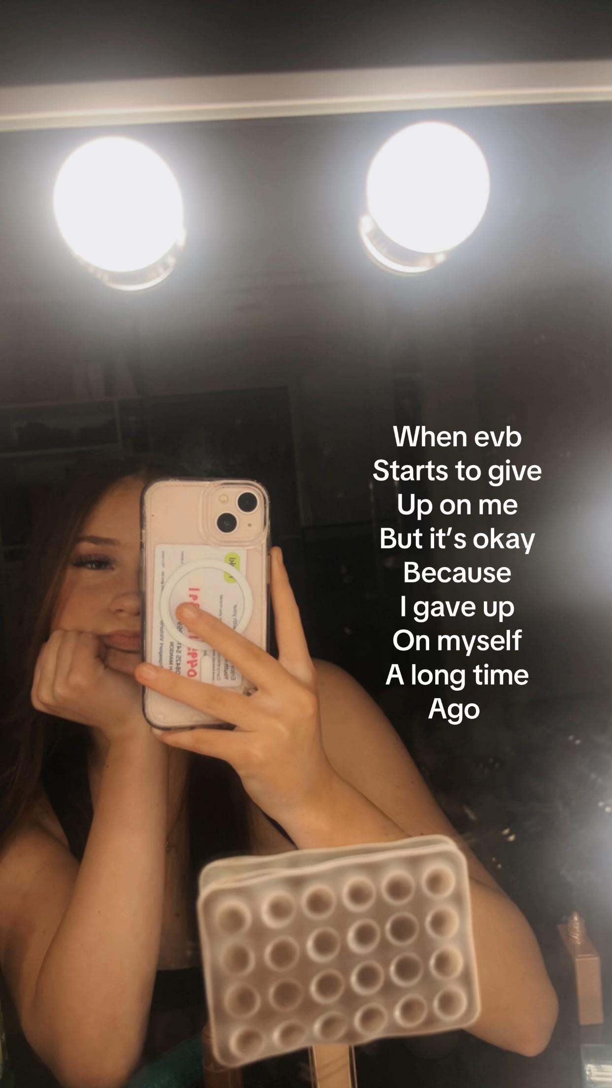 @Leahspamms
