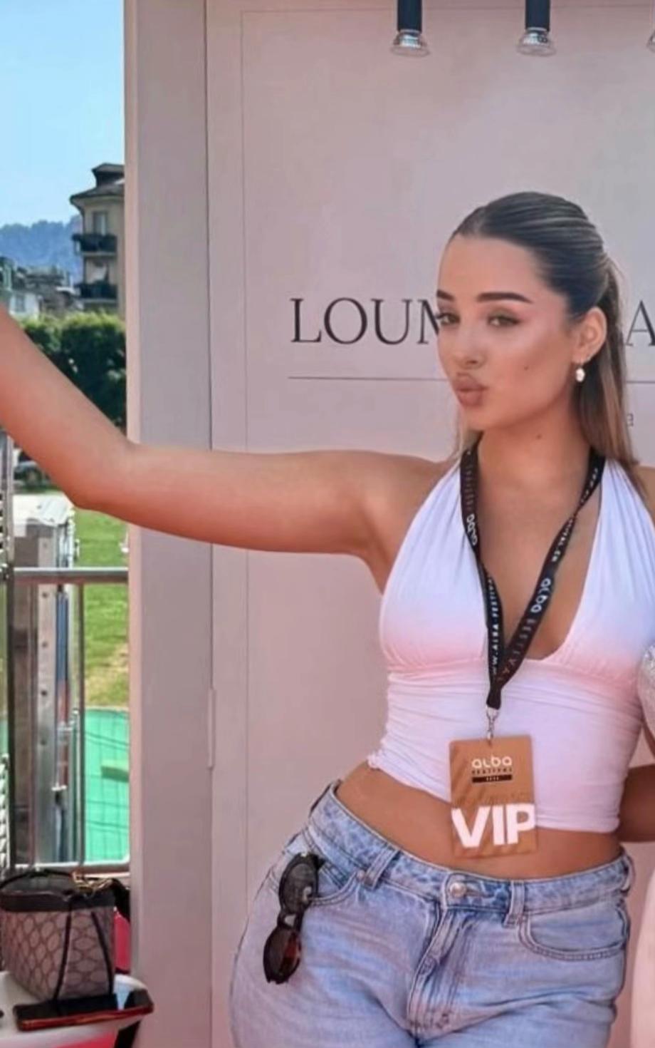 @Elijona Binakaj 🌺