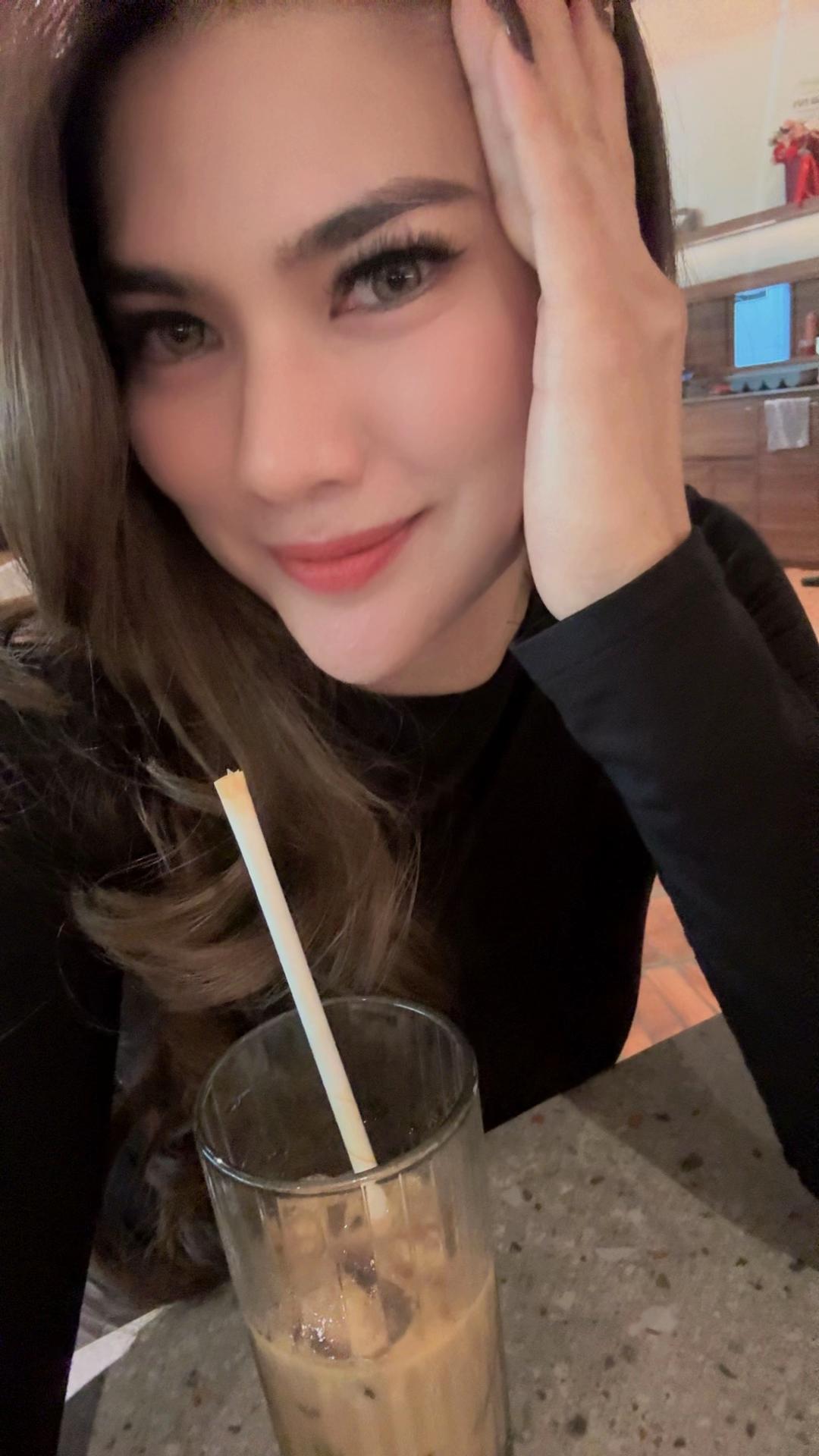 @Henipriskamakeup