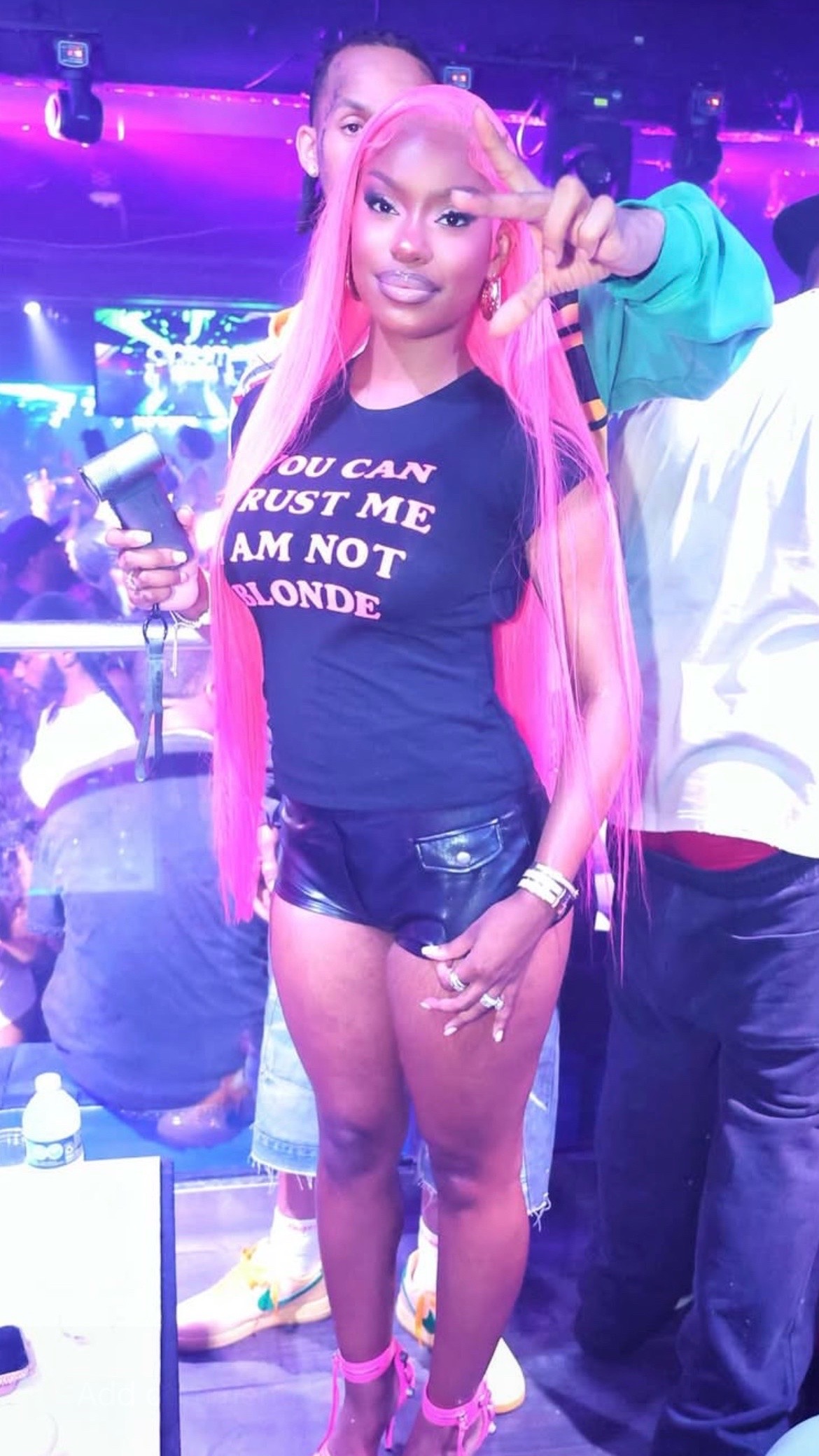 @stunna4leo