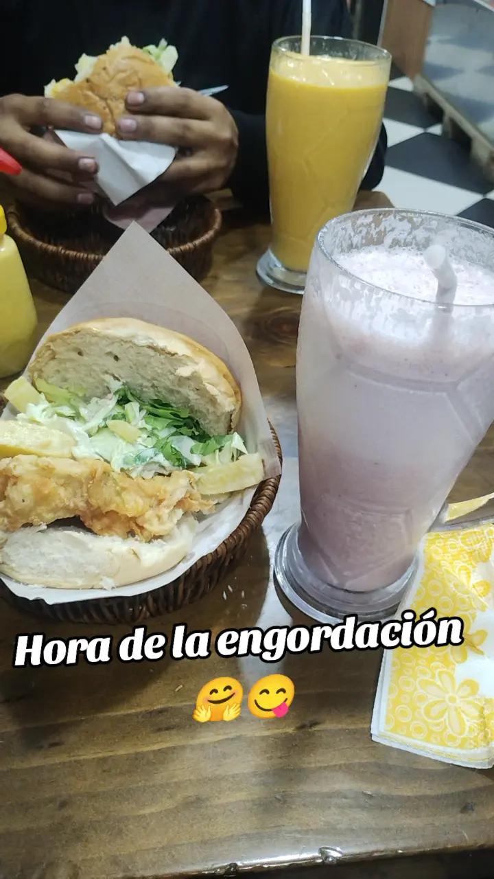 @SilviaAndrea Tenorio