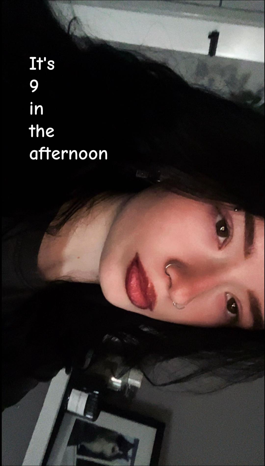@༺♱༻