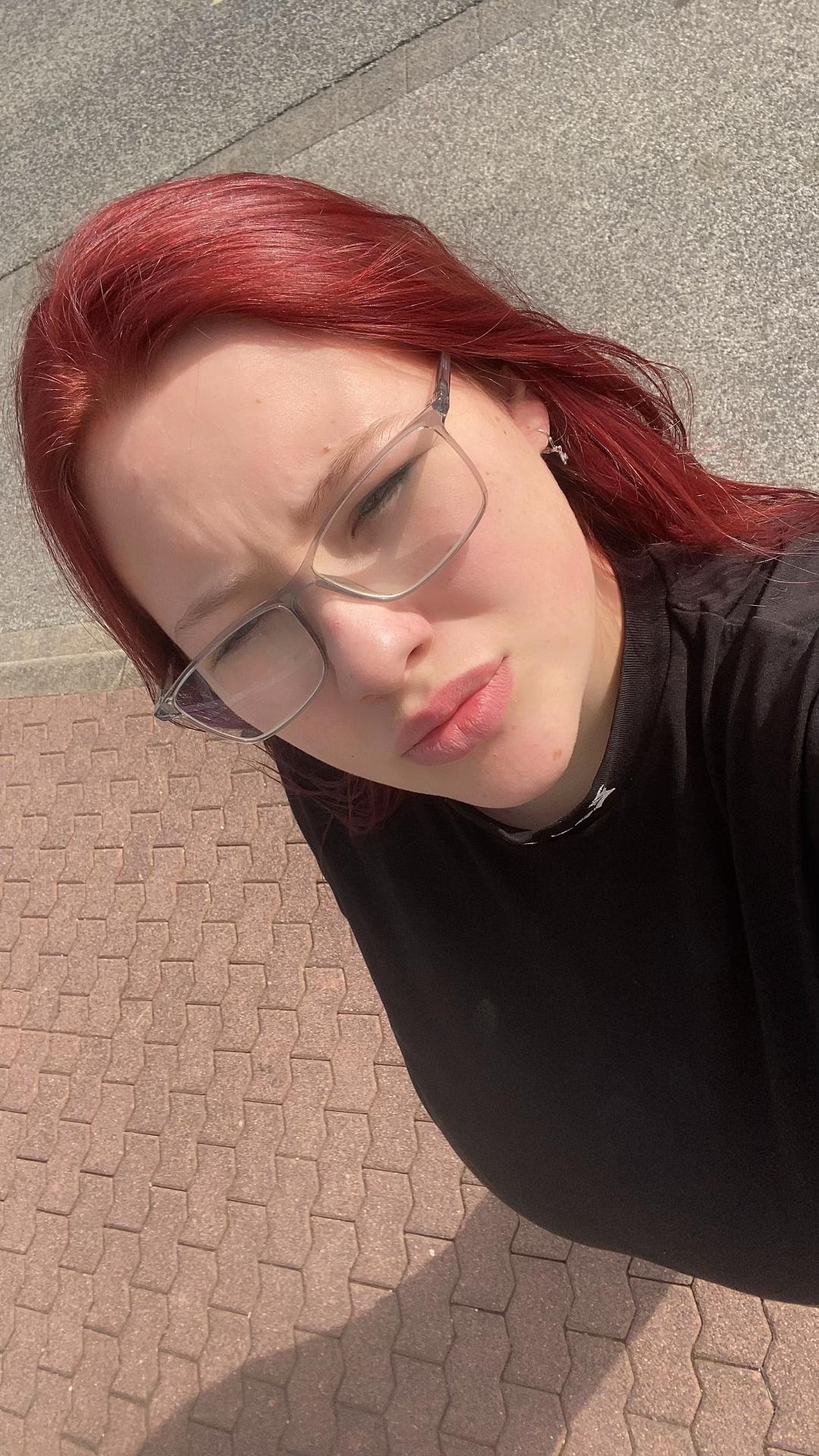 @Lena
