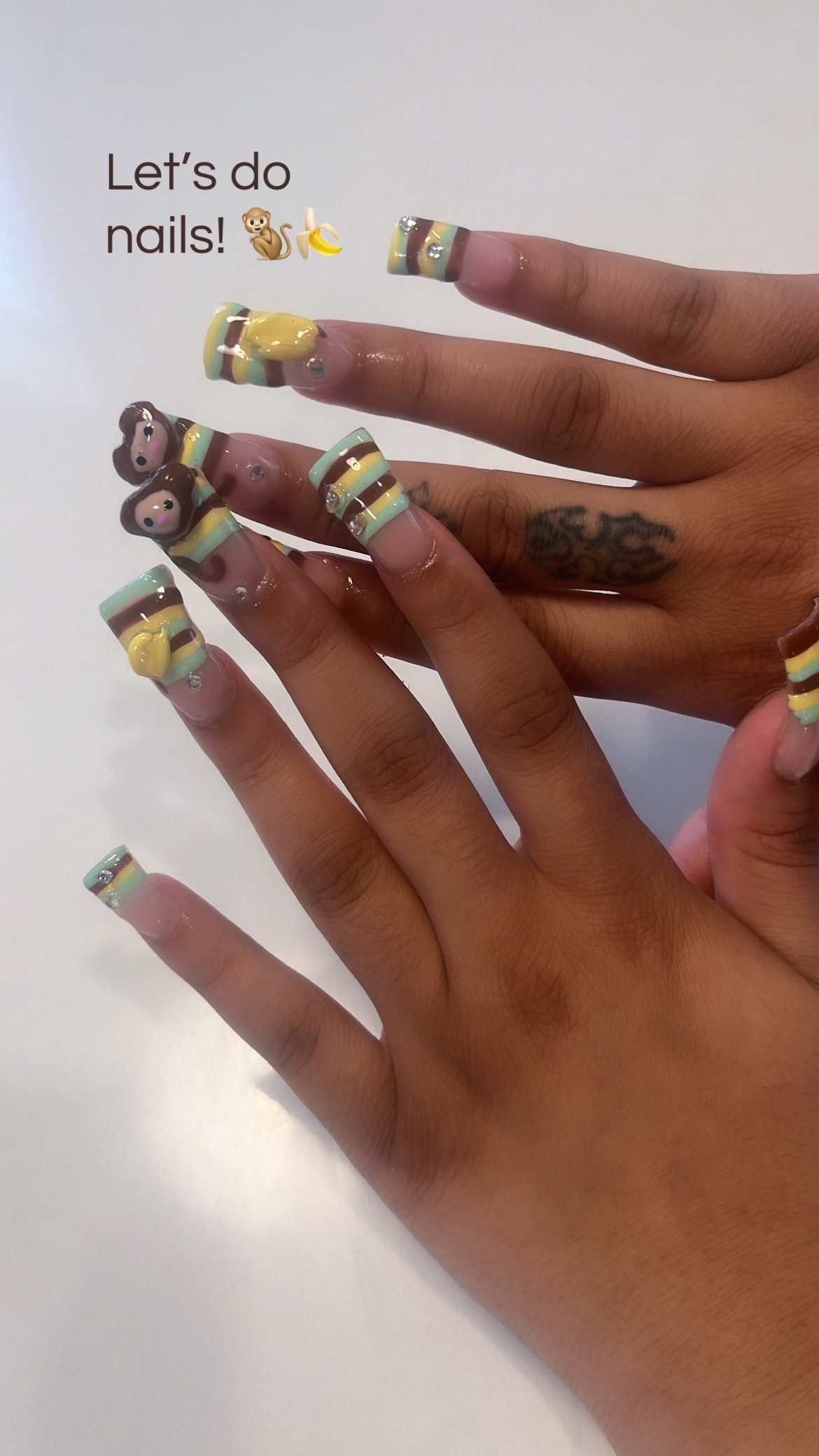 @nailsforangelz