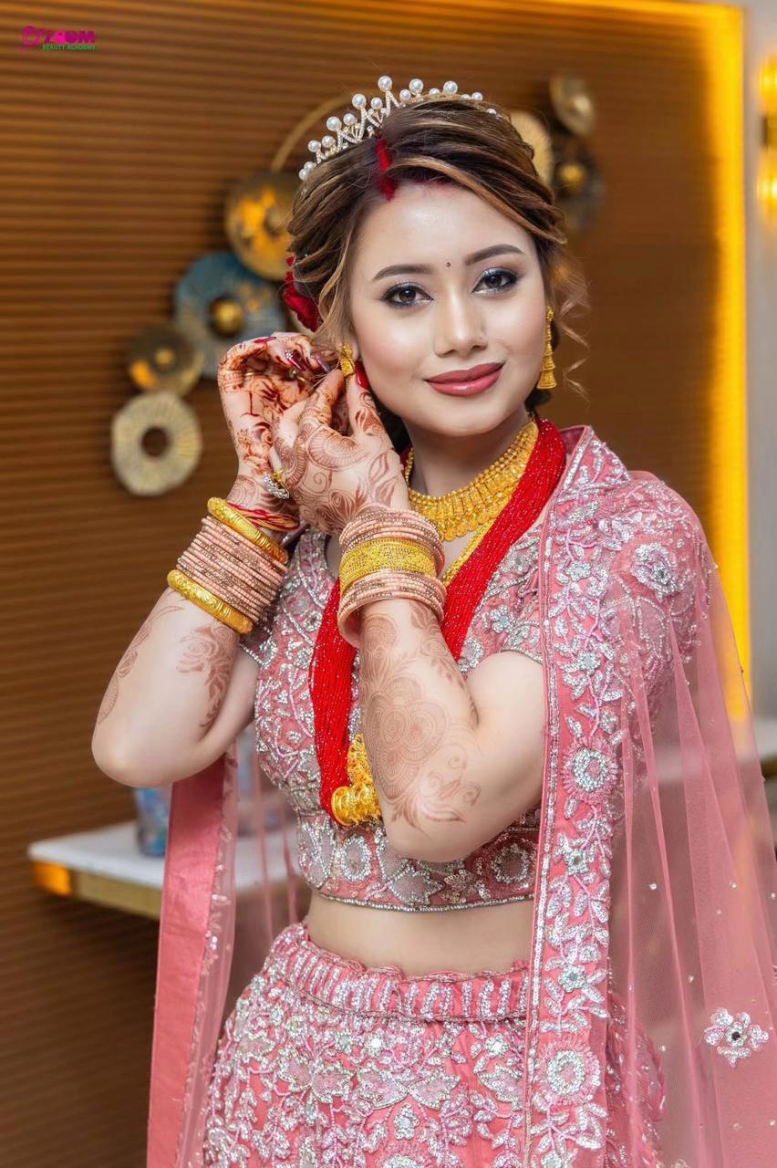 @ZOOM BEAUTY ACADEMY