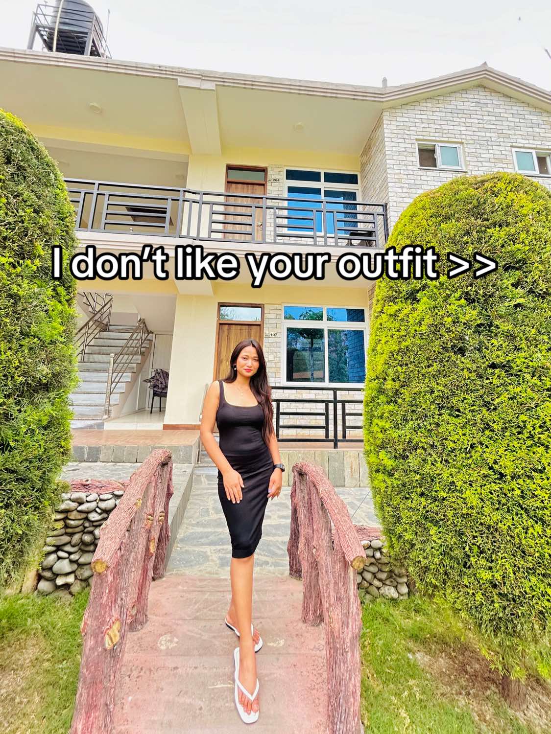 @Meenavlogs