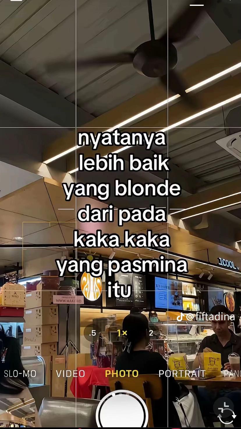 @kela💫