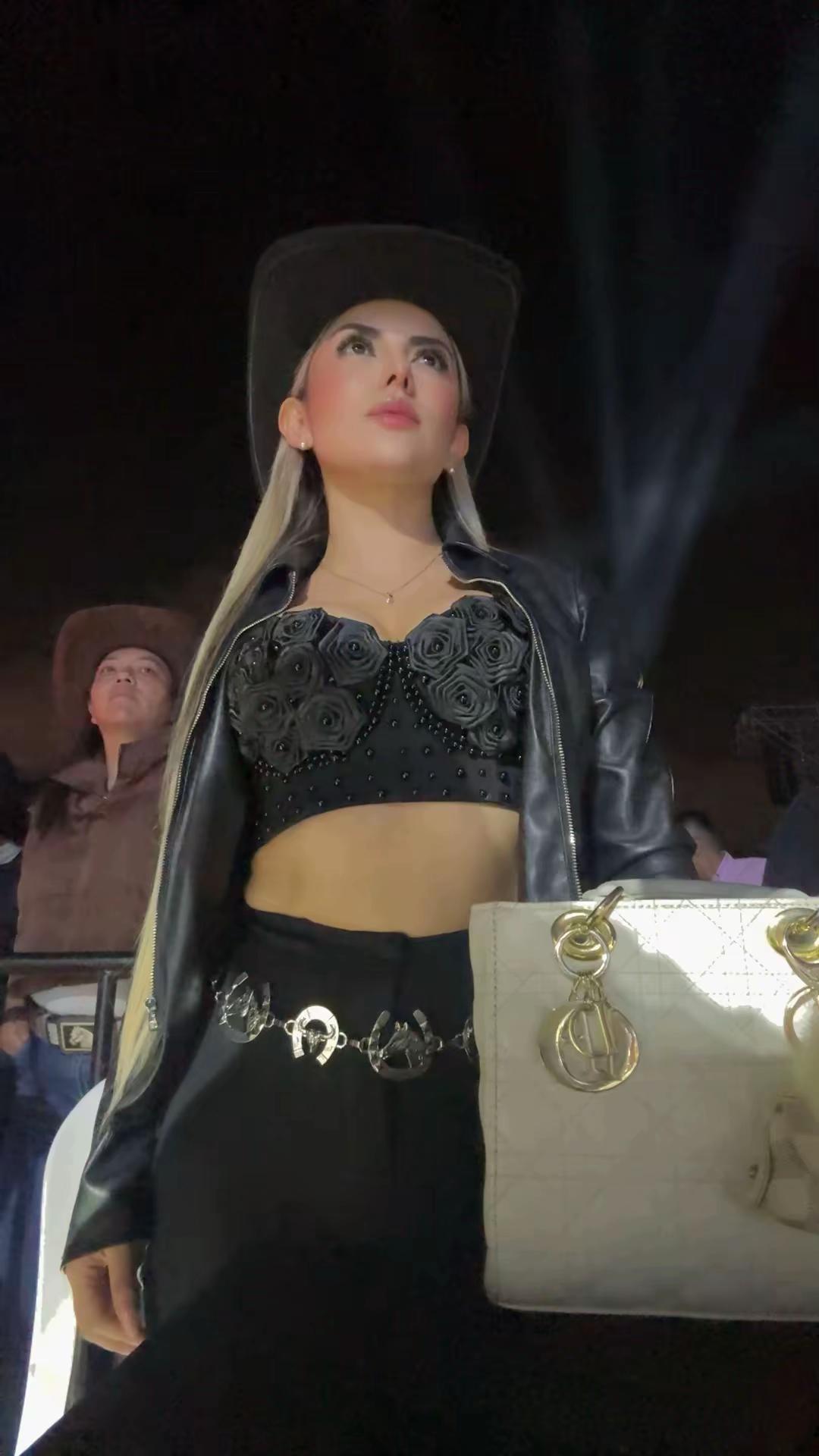 @Karen MissRetana