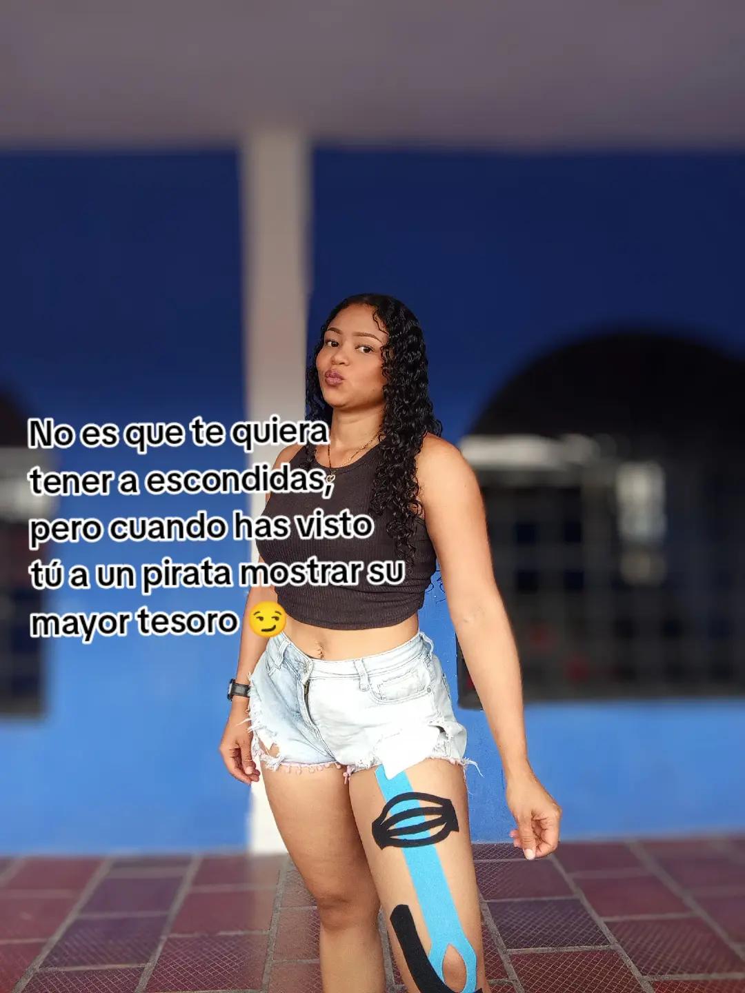 @🦋🖤 Vivi🖤🦋