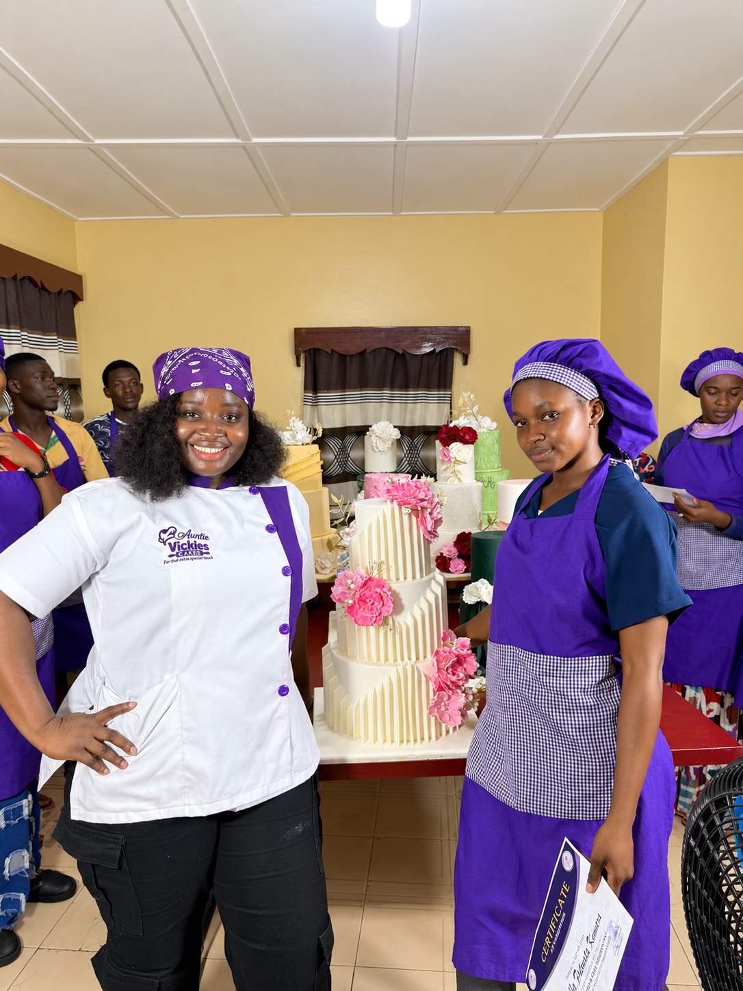 @Auntie Vickies Cakes