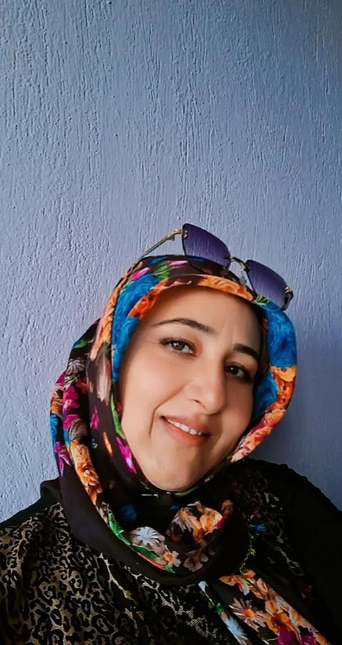 @Suna Karipoglu