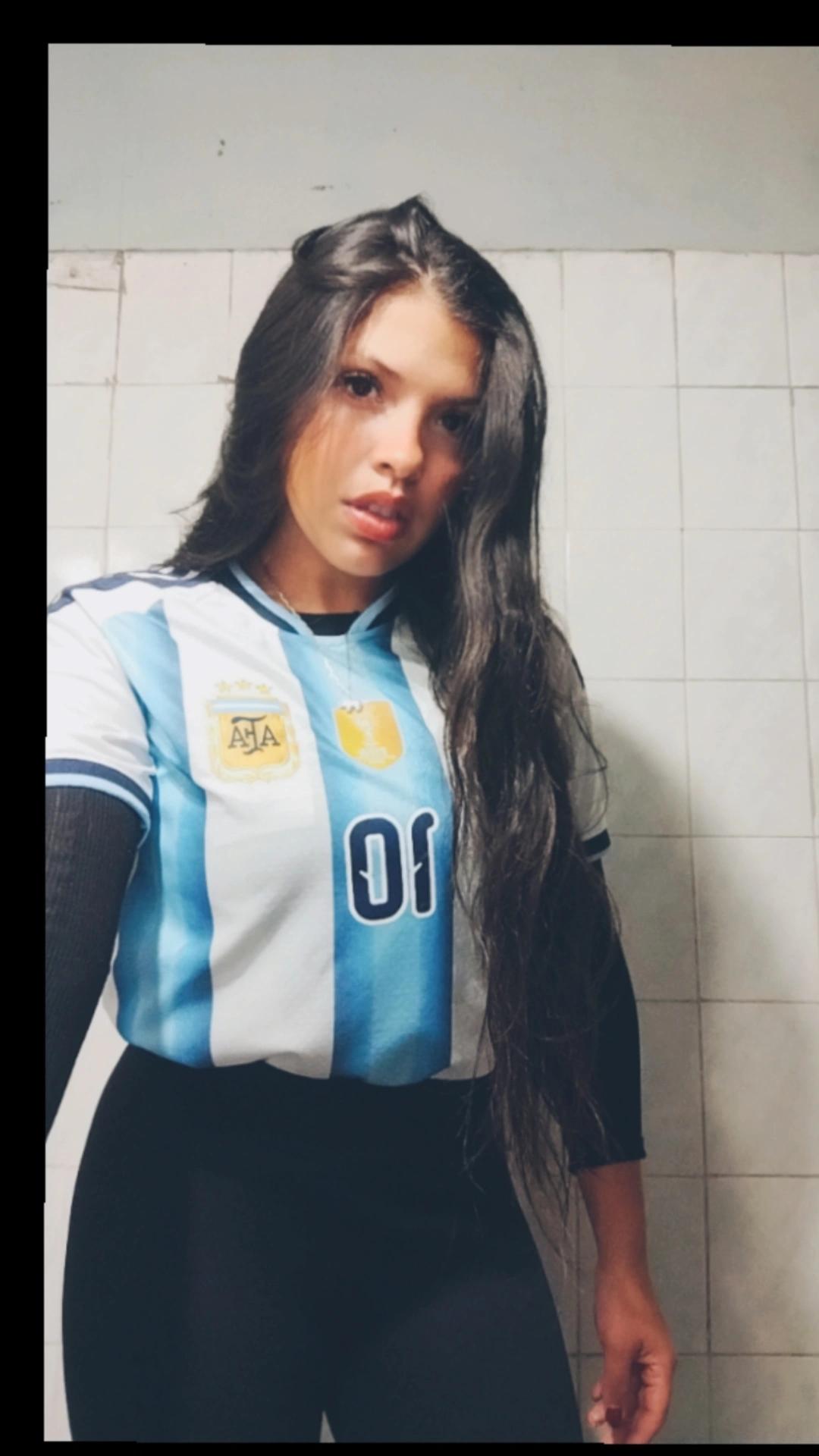 @vikiaballay