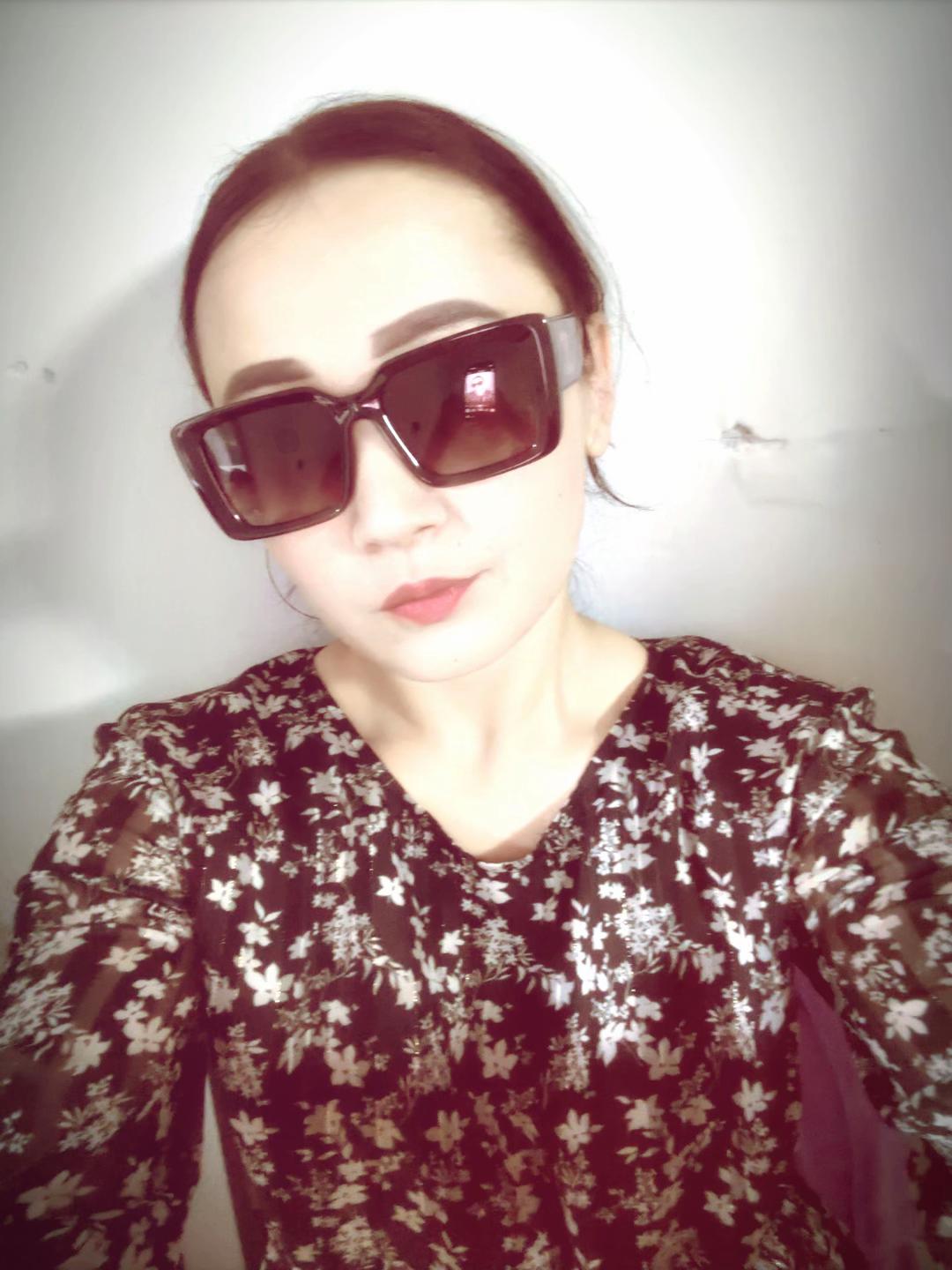 @tolkunai25