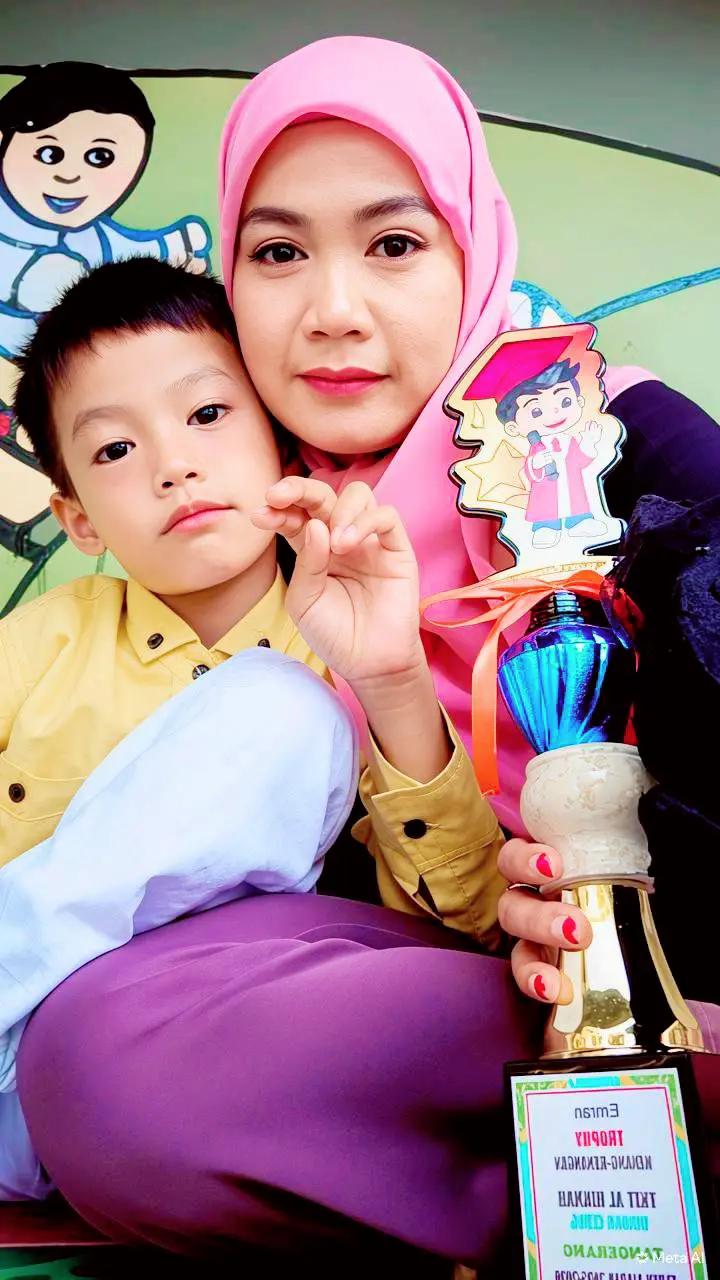 @Rhieya N.S