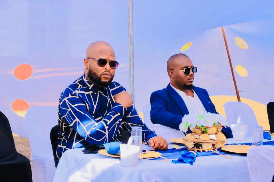@Menzi Majola