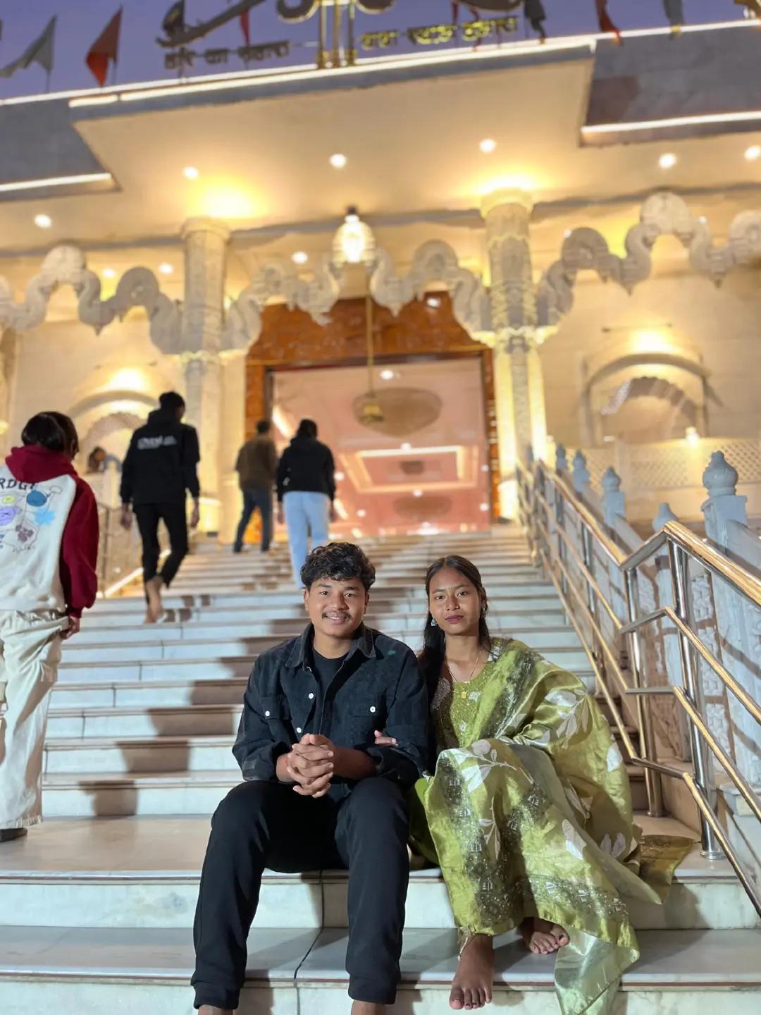 @नैना बिशवास थारु ❤️