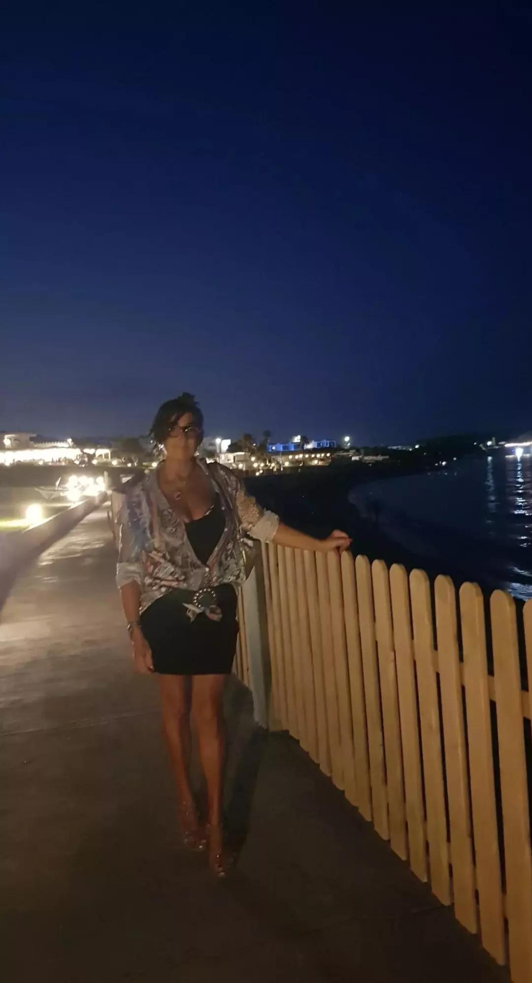 @Rosaria_L