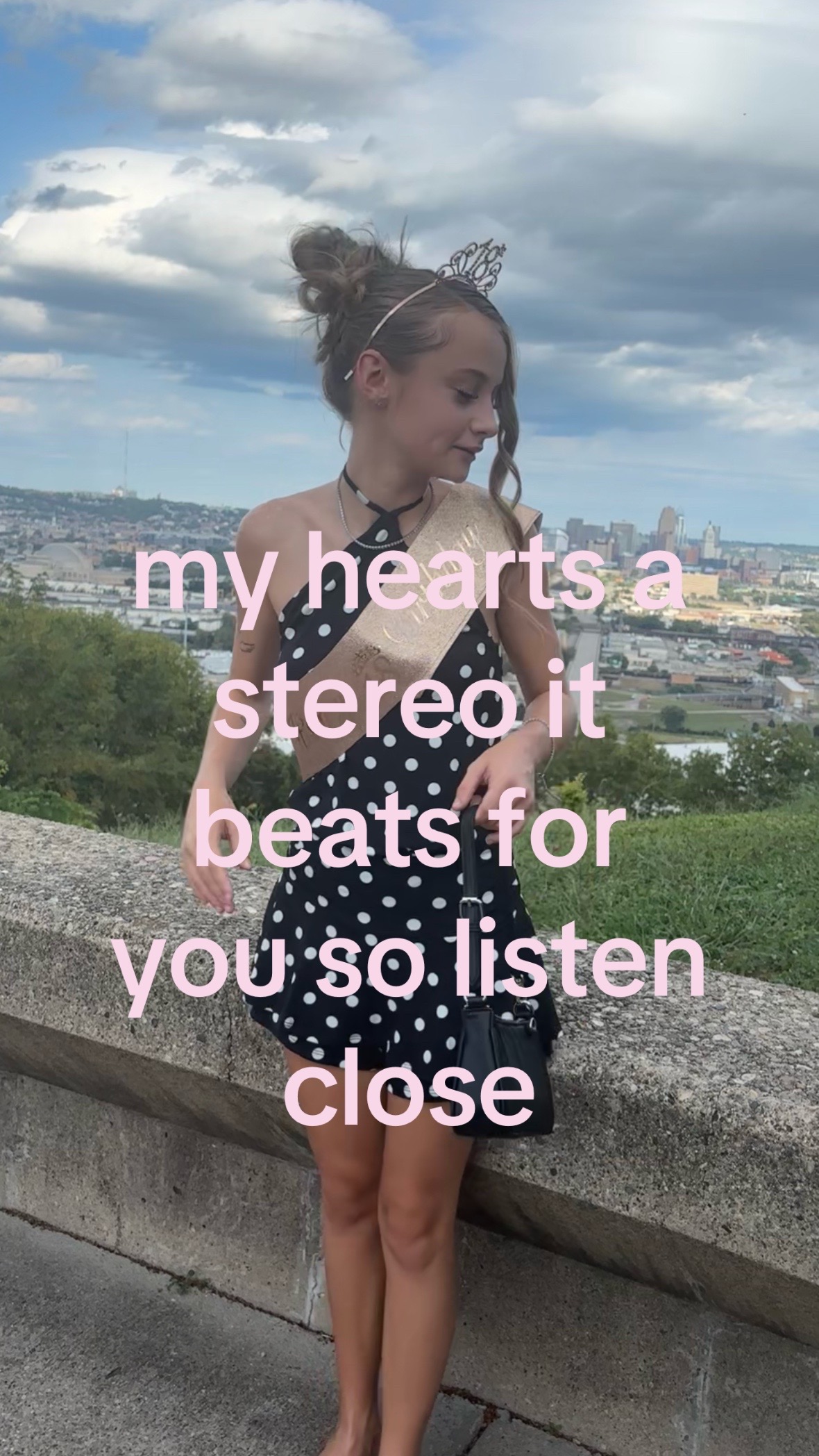 @itssmeavaa2
