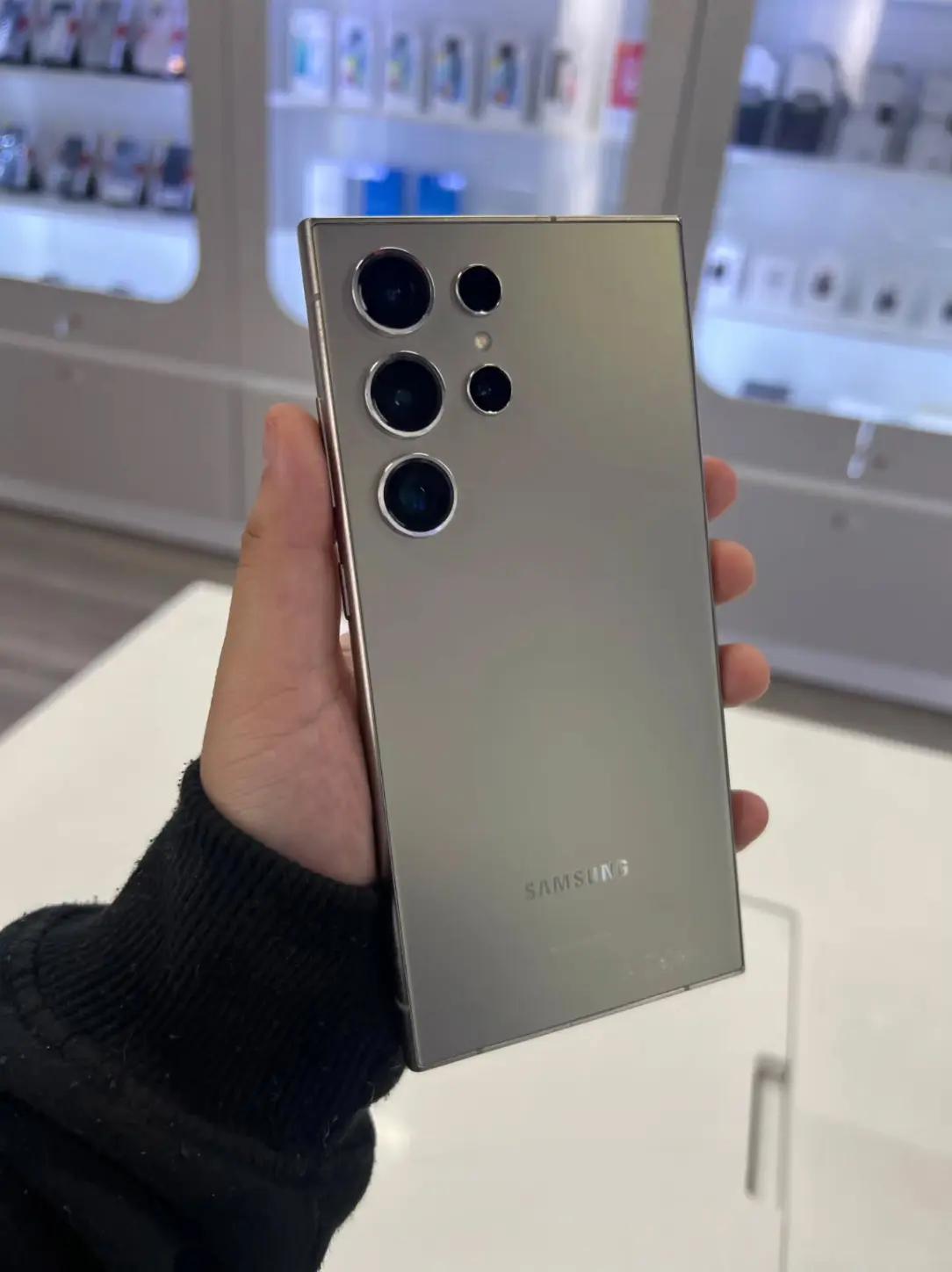 @Moviles Nuevos 📱🥀