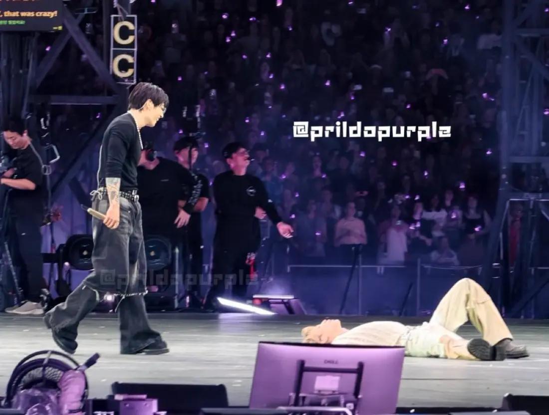 @JKโกJM