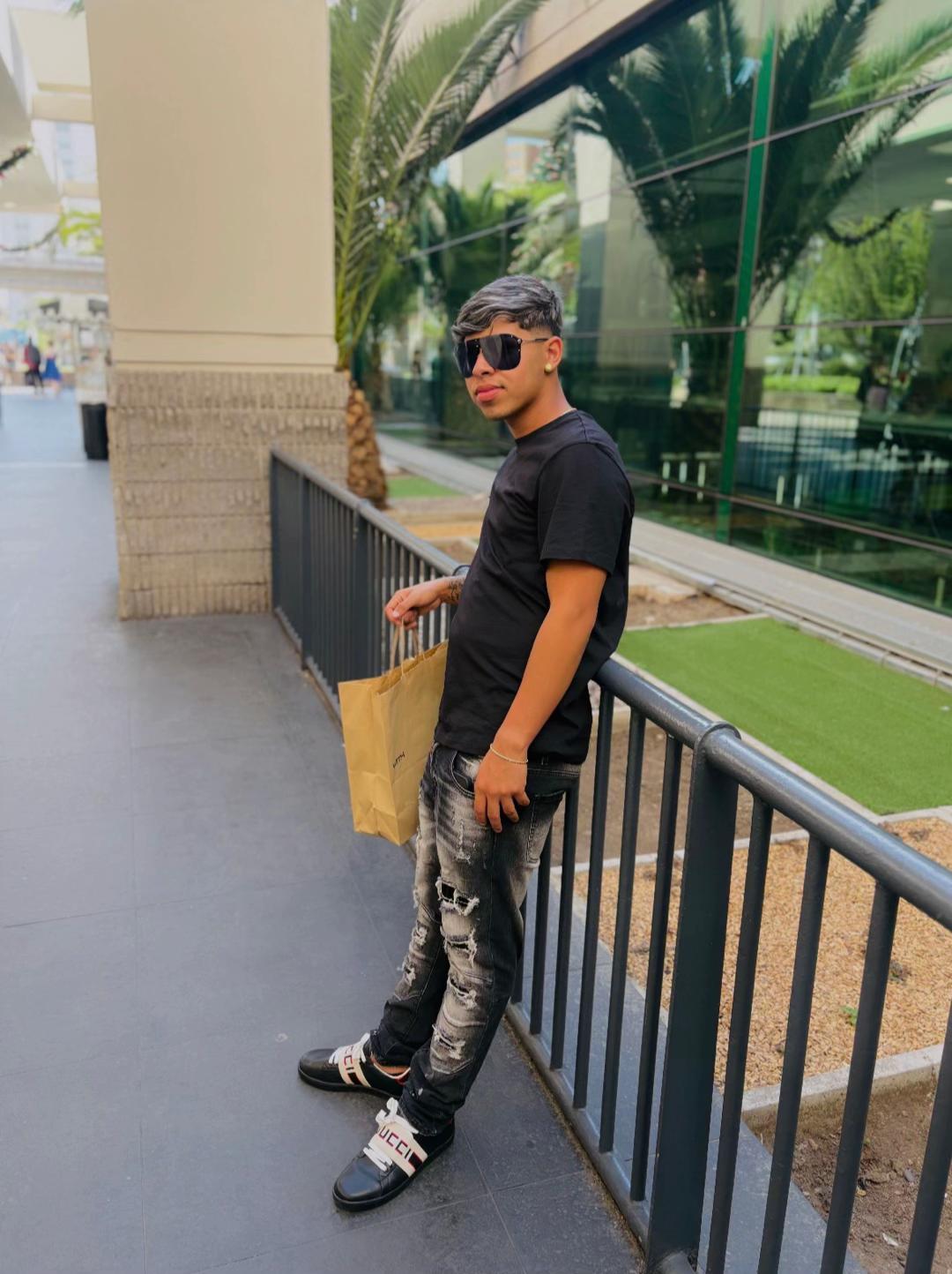 @Carlos_skrt
