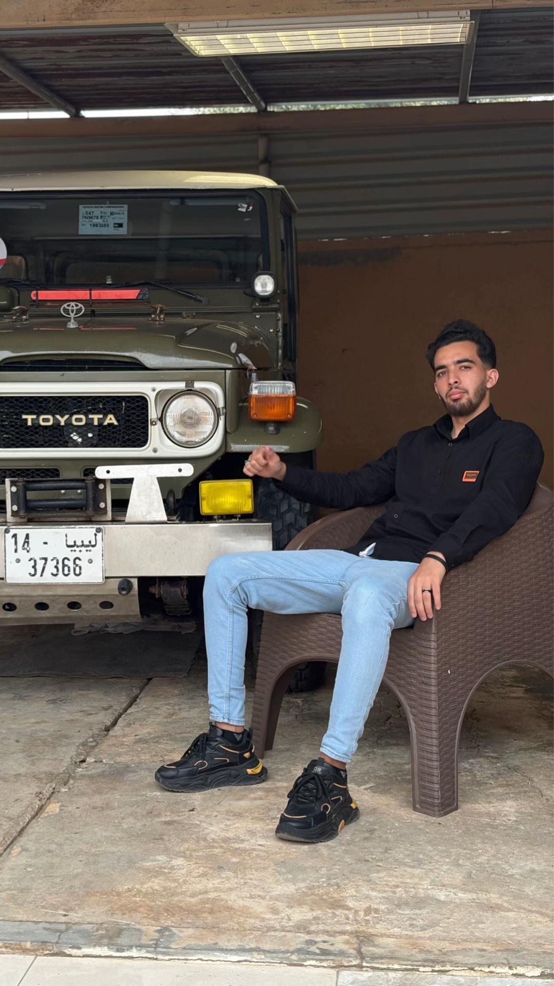 @رجب المتخطري🦅.