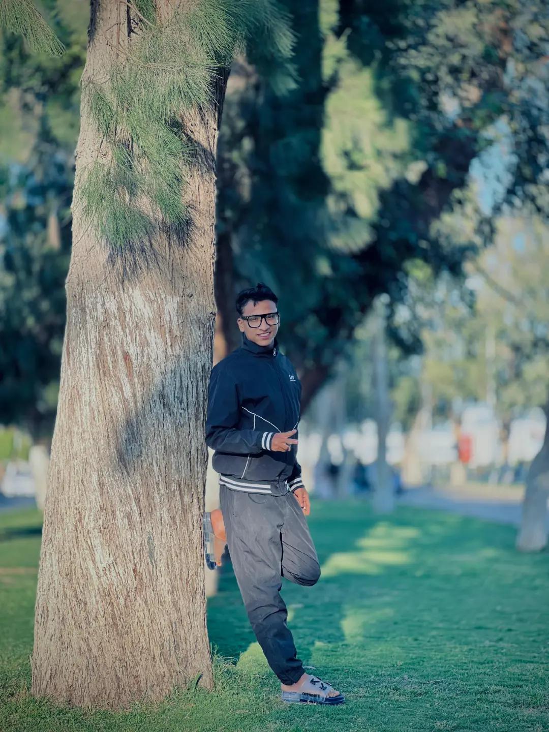 @كريم بوكس🐺🩶