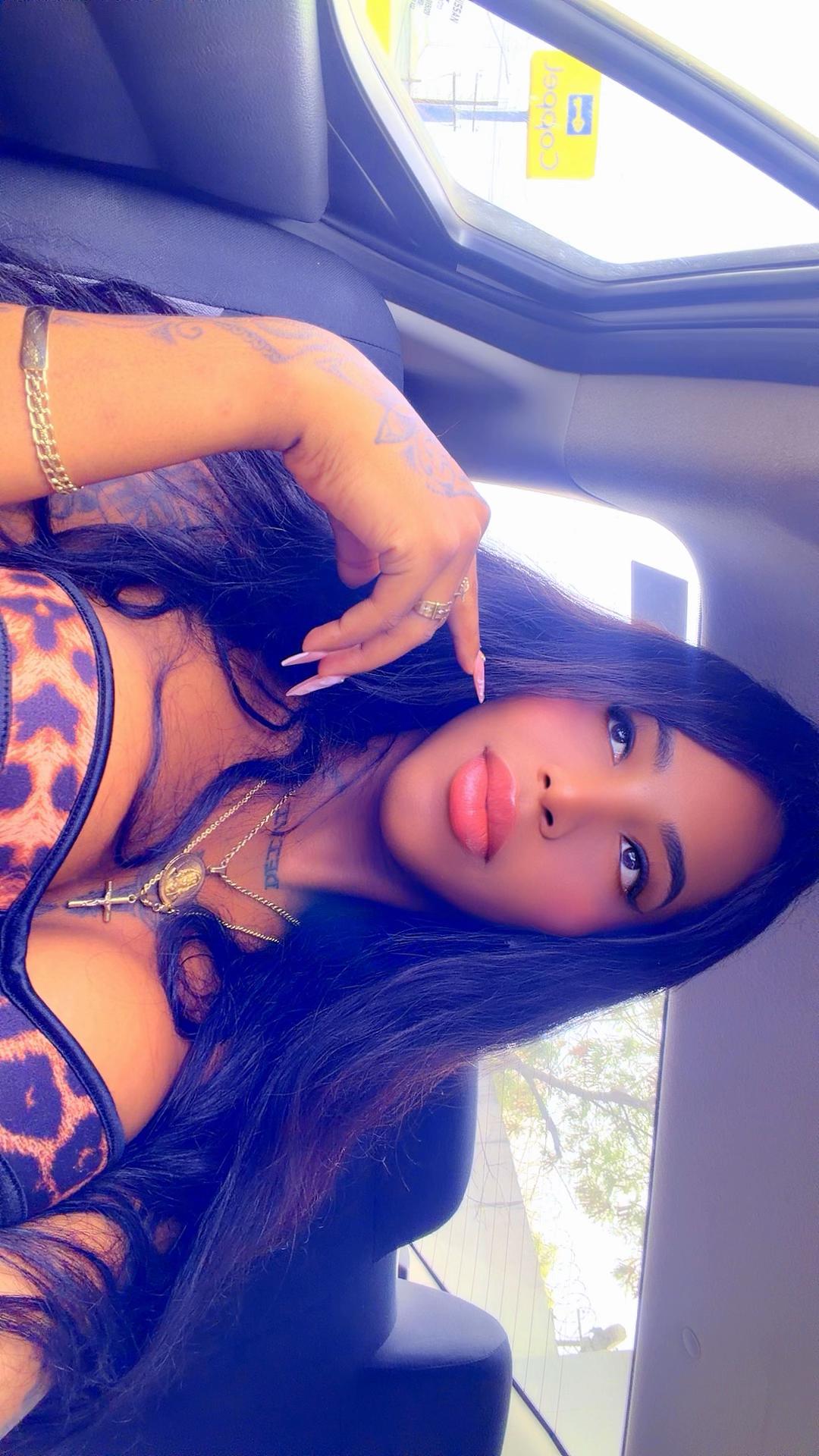 @Liane la viral🥰😍💚🩷