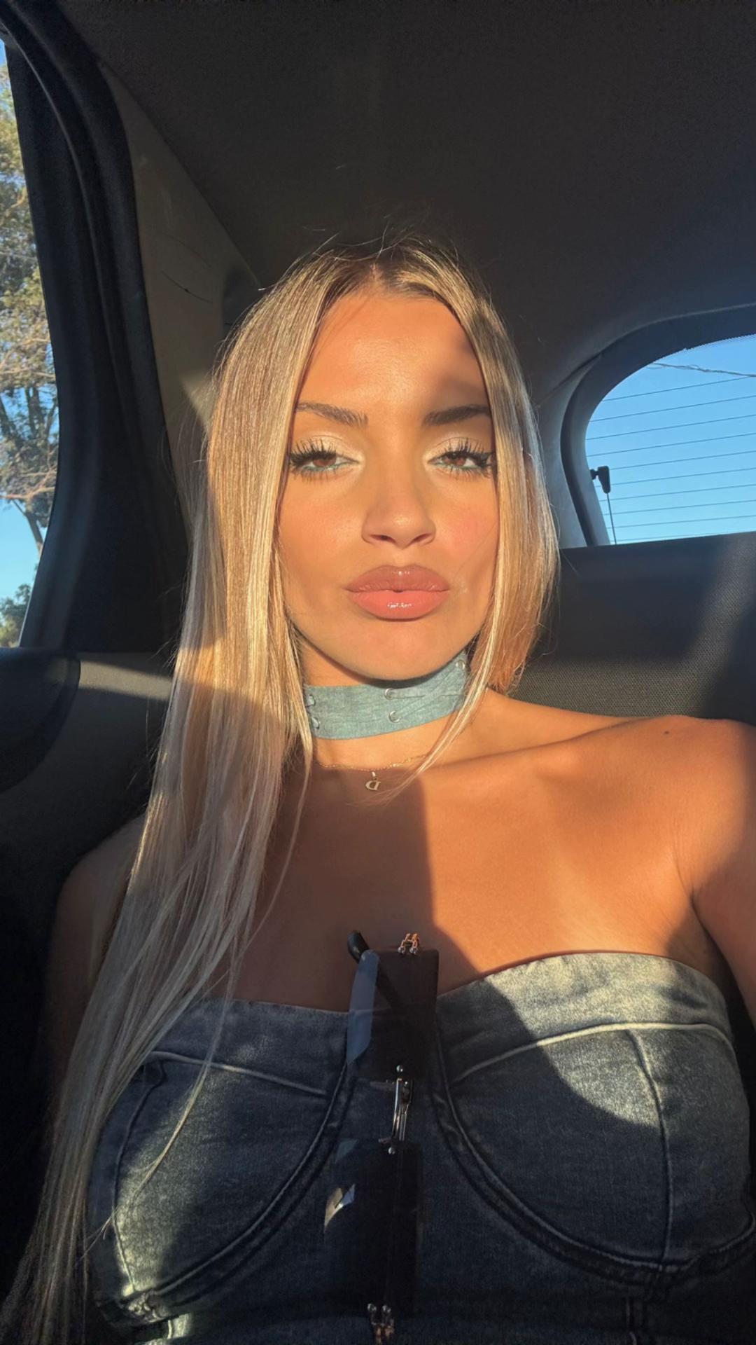 @Delfina 🦋
