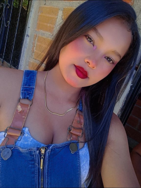 @Isabel Ramirez 🌸💨🫧