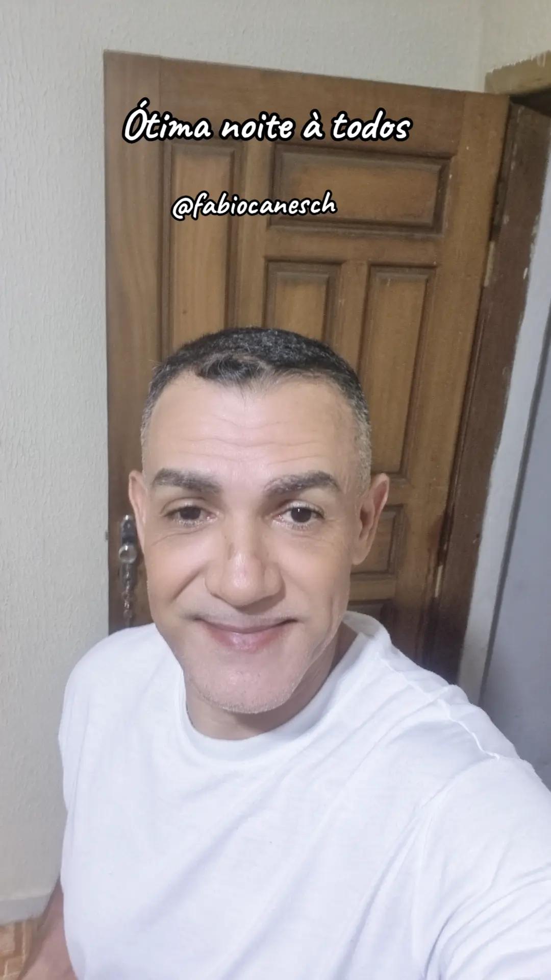 @Fábio caneschi de Oliveira