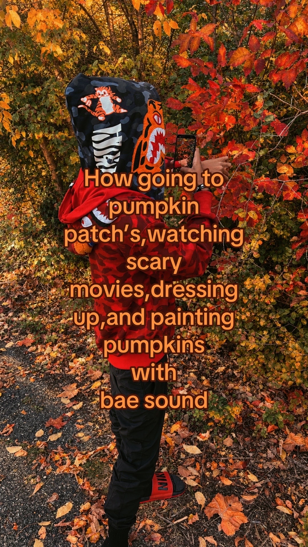 @⃟