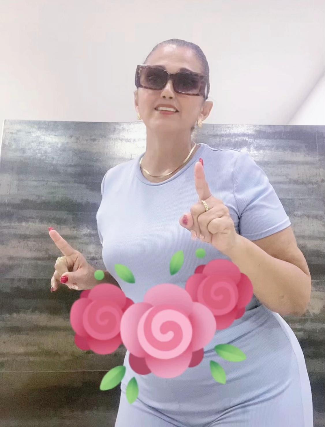 @LuzMovilla