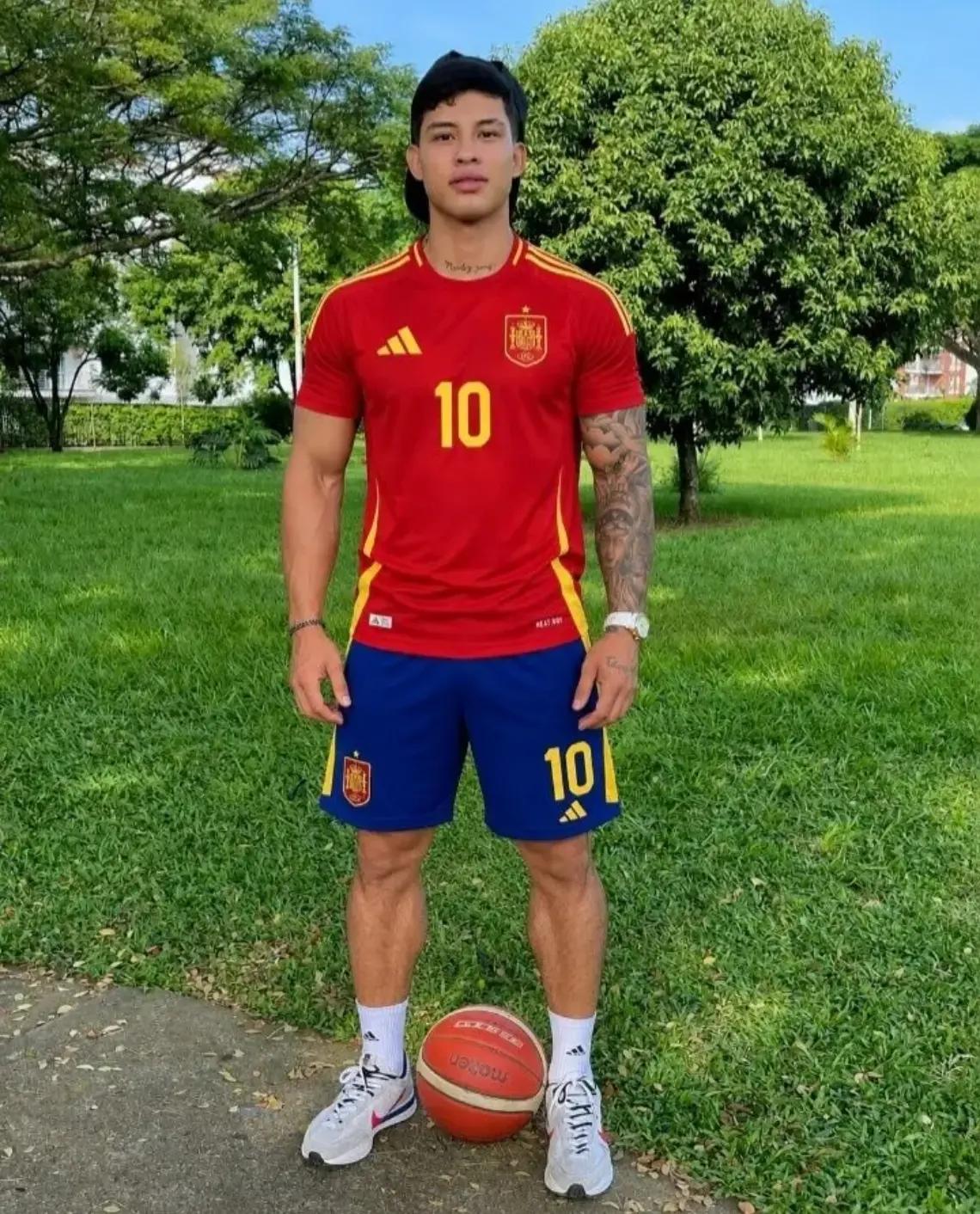 @kleber G&oacute;mez Pac
