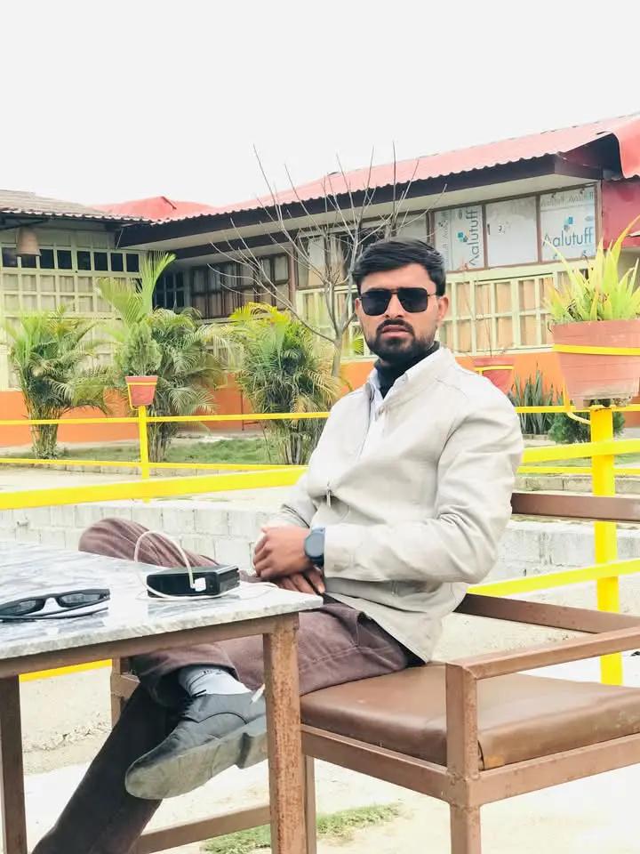 @🇳🇵Lucky yadav