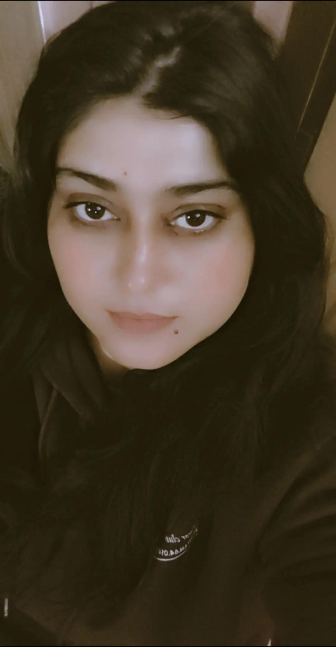 @PM KHAN AURA🖤