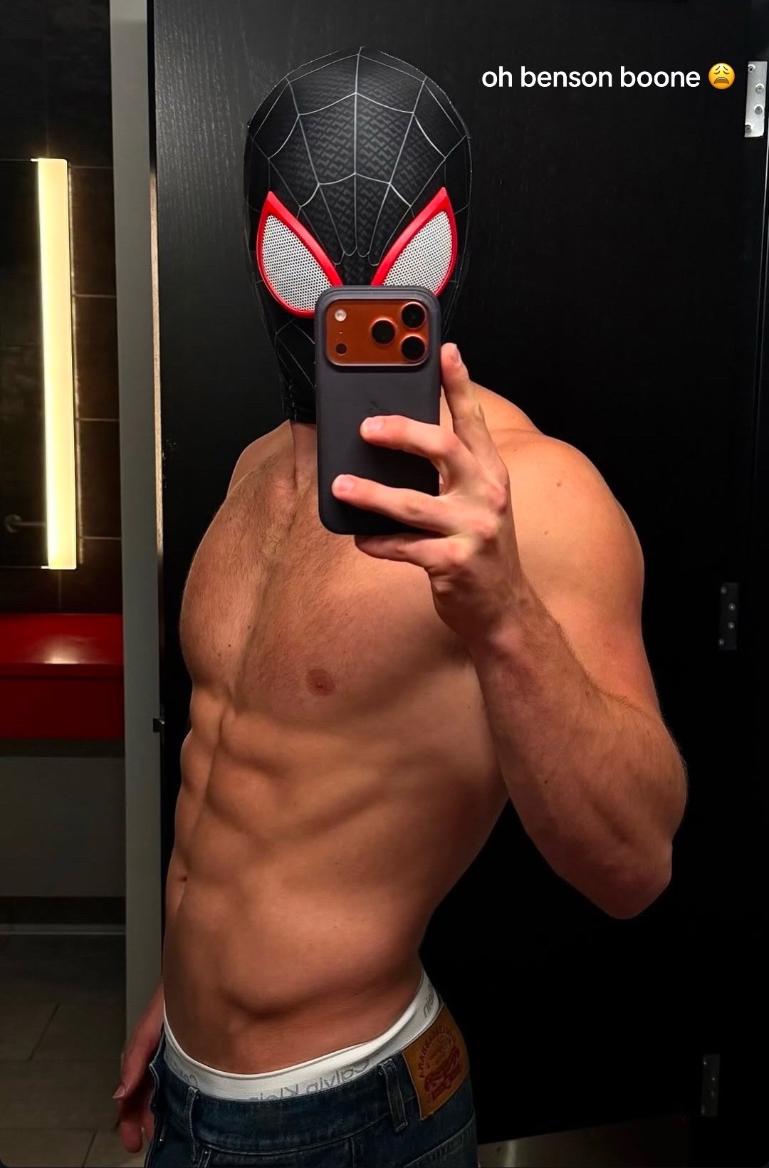 @hotchismedaily
