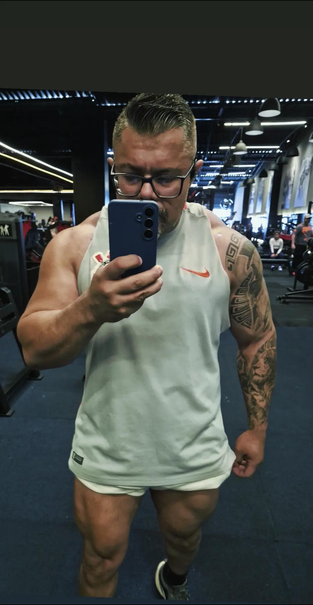 @Edmar Gomes | Shape