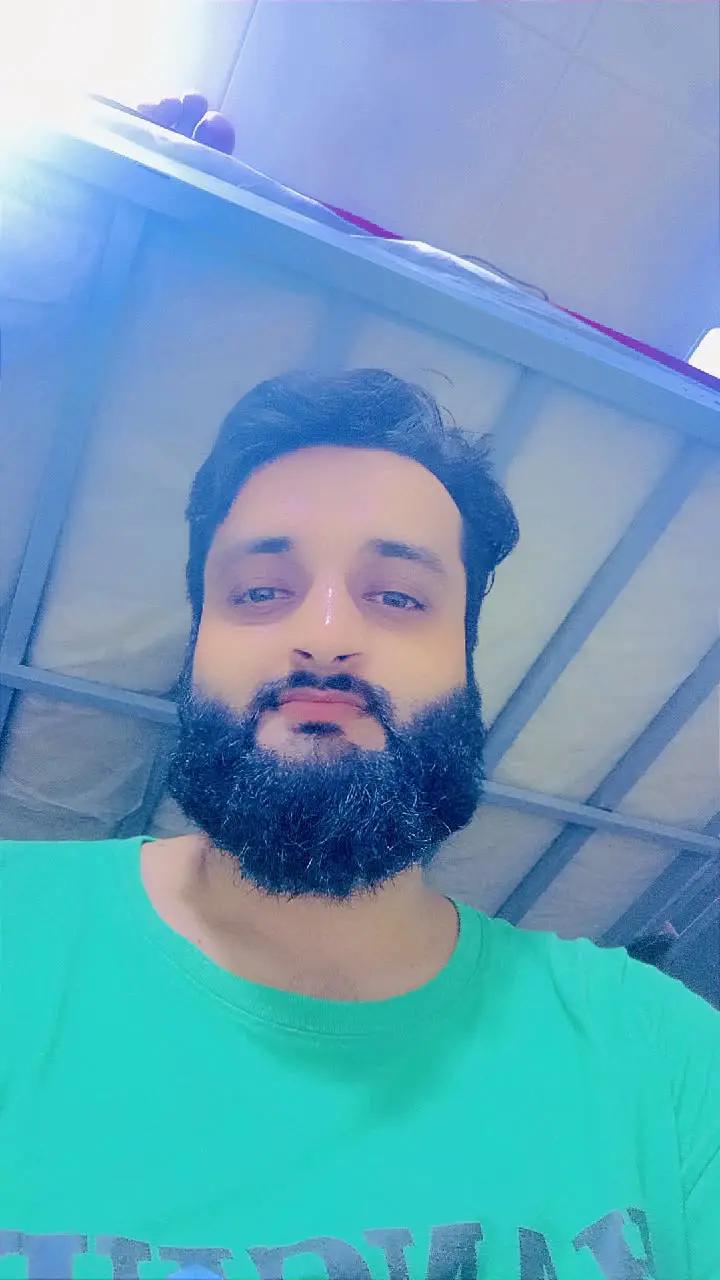 @Mehran Khantiktok.com/@1mehran