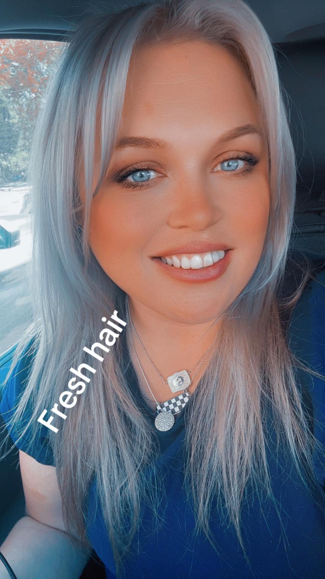 @Stephanie J 🇨🇦