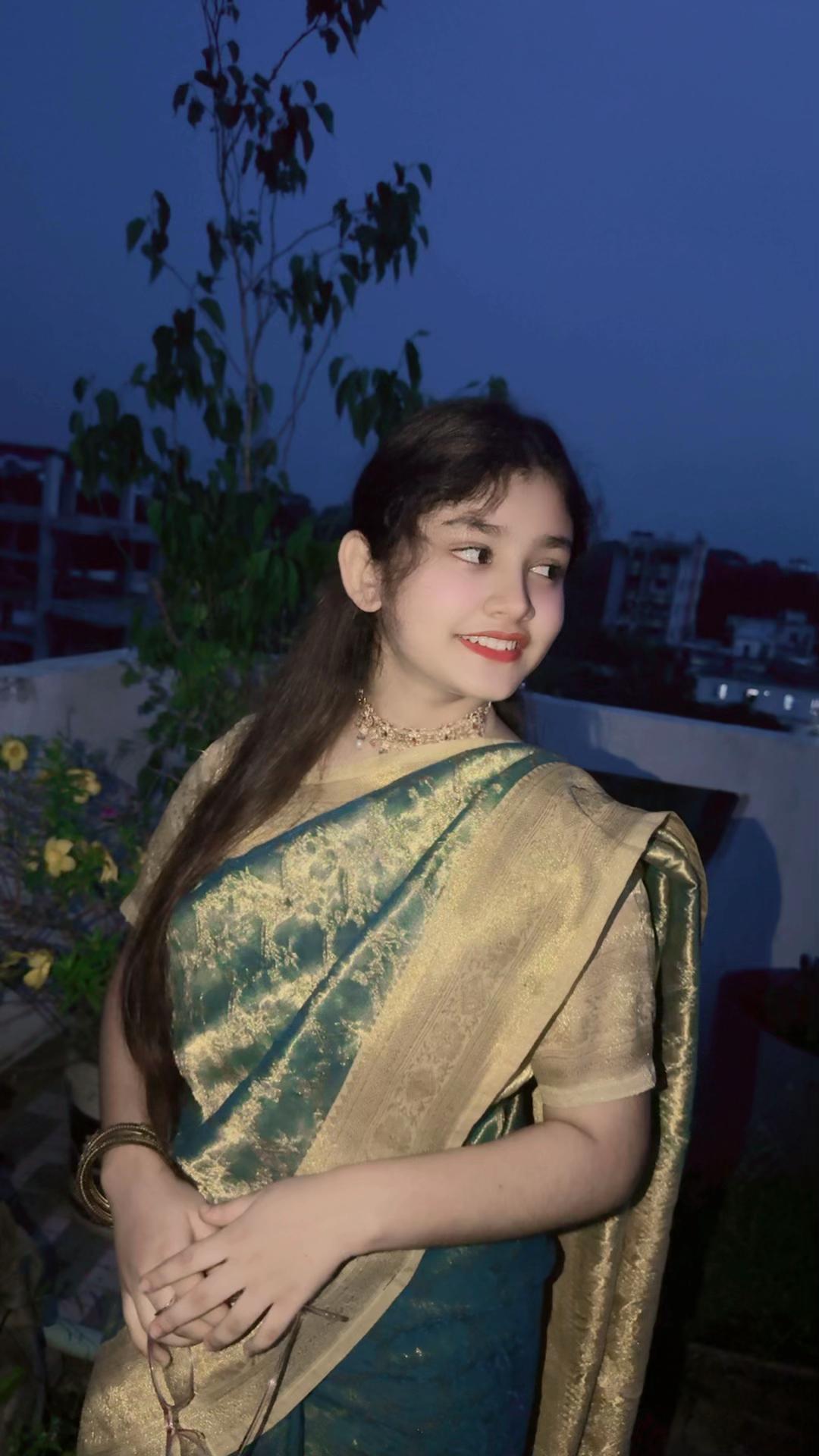 @🌼Cute Esha🌼