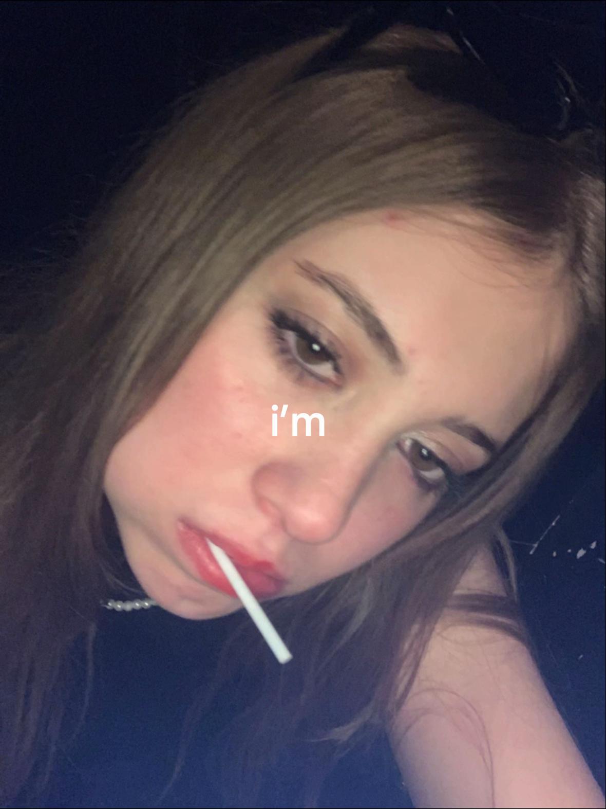 @Iru ᥫ᭡