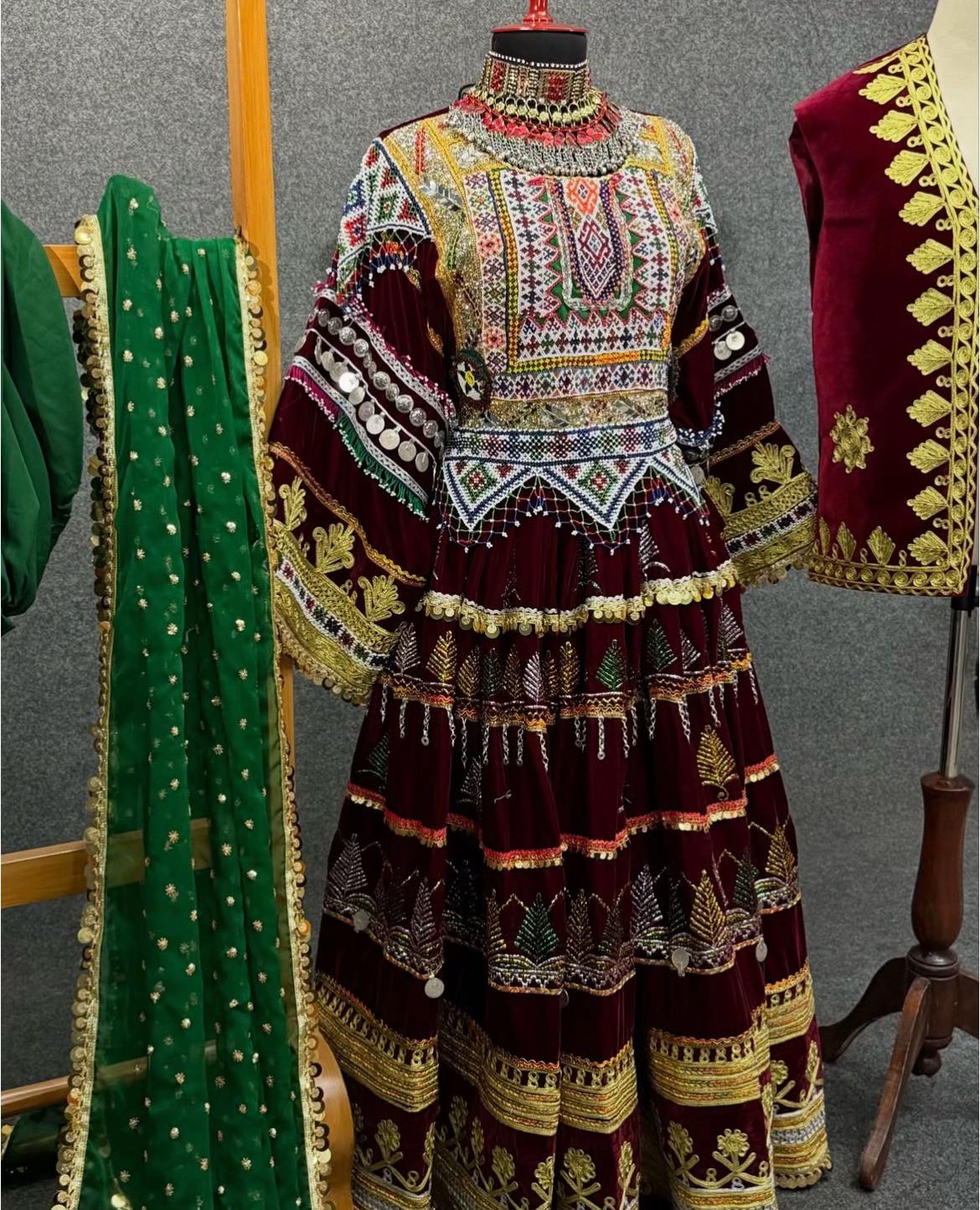 @Afghan Speenzar | Kochi dress