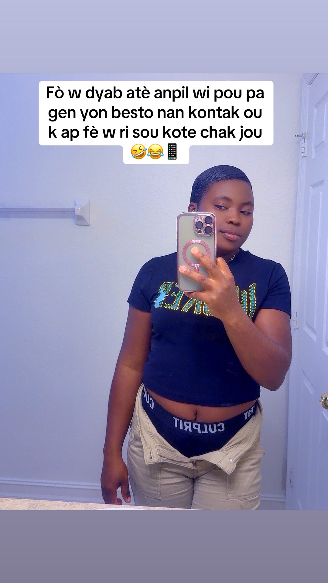 @Daphn&eacute;e Charles