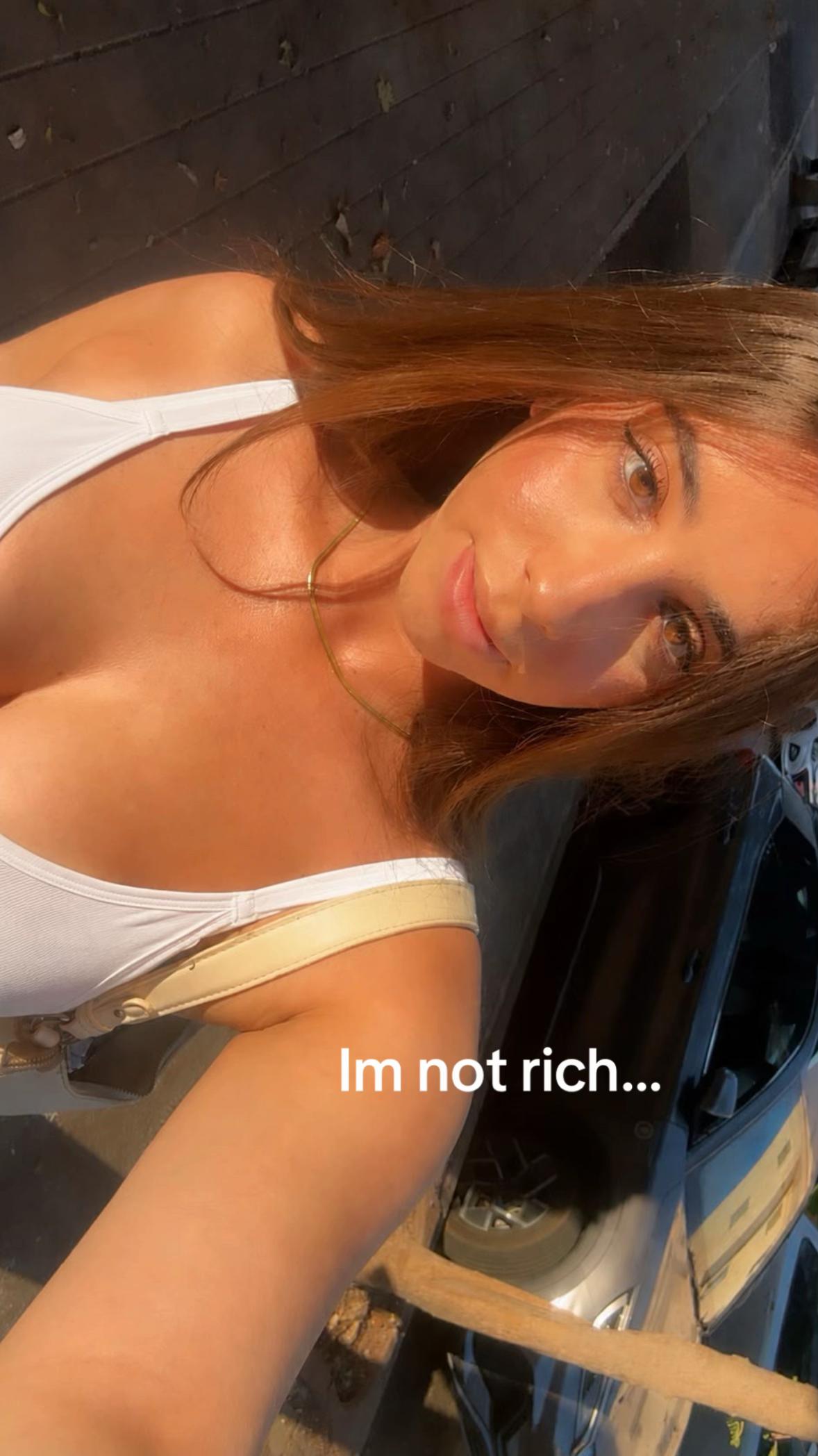 @𝔹𝕒𝕣 シ
